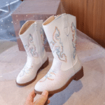 Santiags fille blanches cowboy broderies volutes (1)