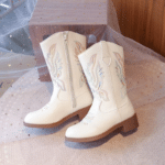 Santiags fille blanches cowboy broderies volutes (3)