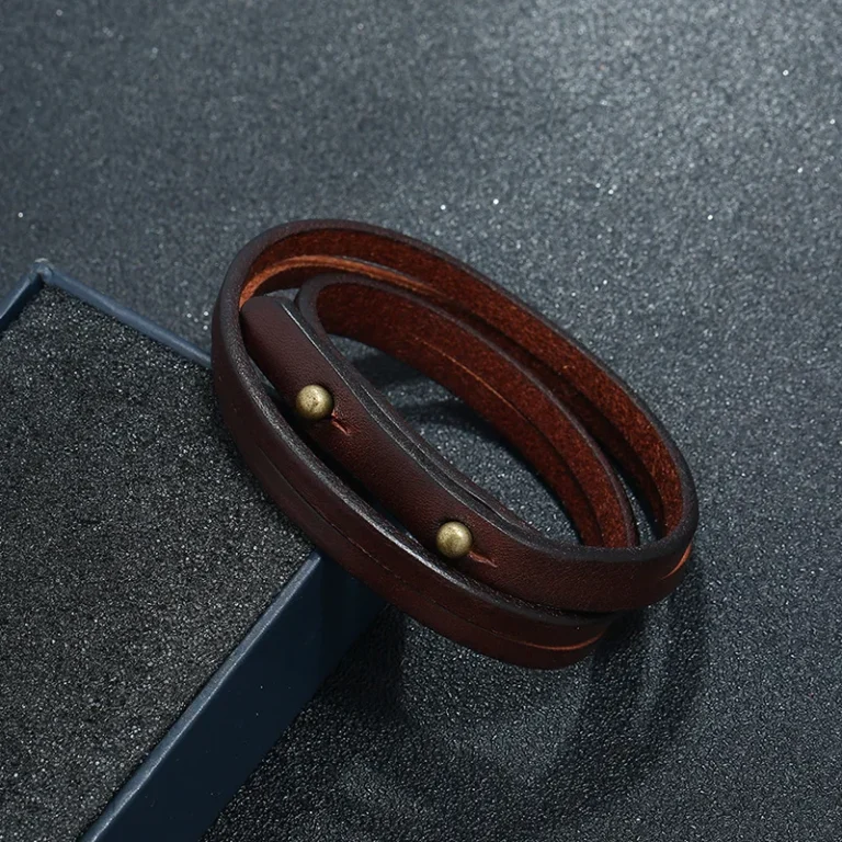 Bracelet cuir hommr multirang fines lanières
