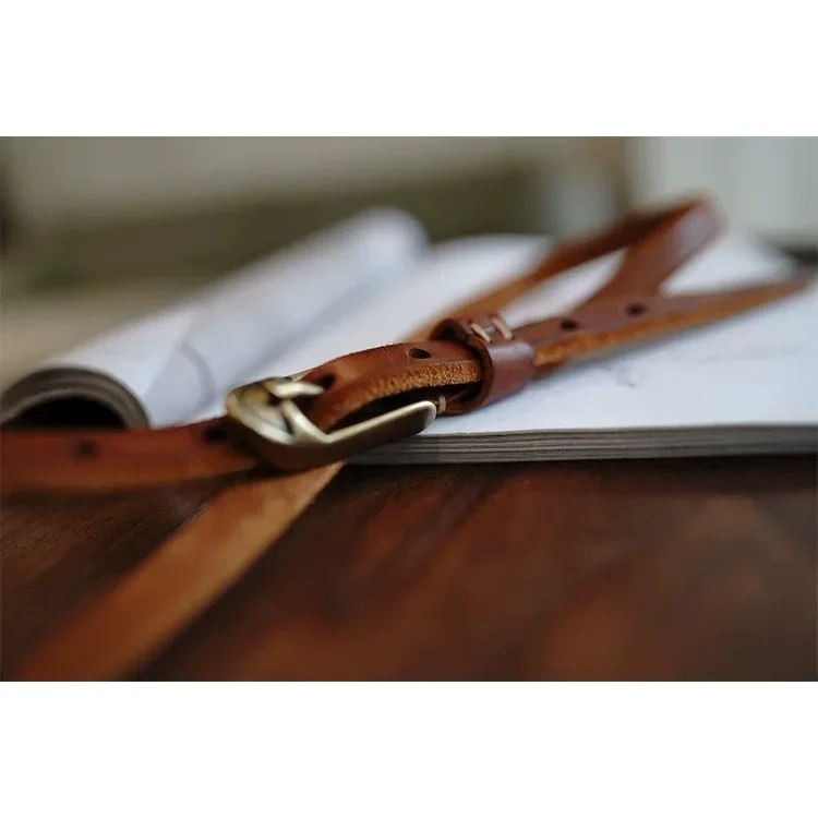 Ceinture fine cuir et boucle en laiton massif