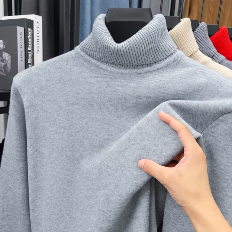 Pull col roulé homme