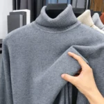Pull col roulé homme