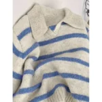 Pull femme vintage blanc à rayures bleues